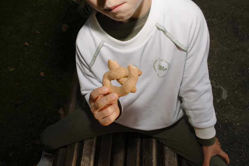 Organic cotton jumper sustainable clothes for children
