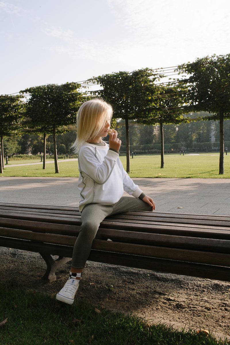 Organic cotton jumper sustainable clothes for children