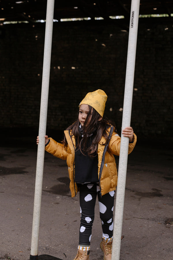  Töastie sustainable puffer jacket for kids ochre