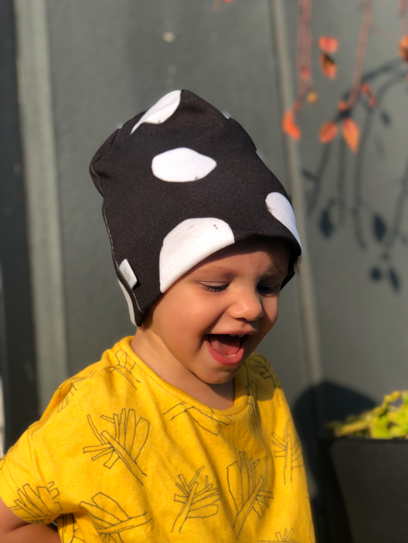 Organic cotton beanie sustainable clothes for children